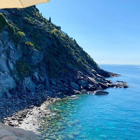 La Marina Tower Apartment With Private Sea View Terrace Vernazza Luaran gambar