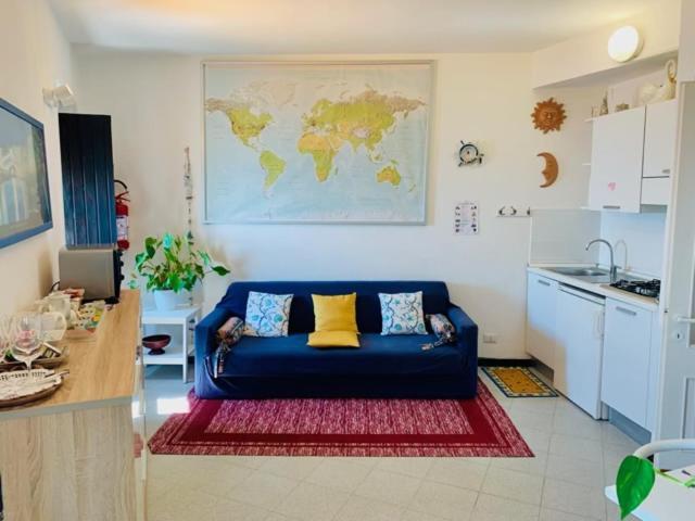 La Marina Tower Apartment With Private Sea View Terrace Vernazza Luaran gambar